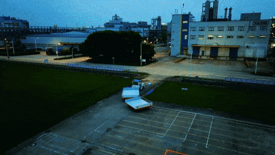 在深夜和凌晨持续运行的无人车
